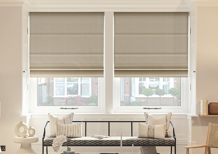 Roslin (Blackout), Monroe Bisque - Motorised Roman Blind - Image 3